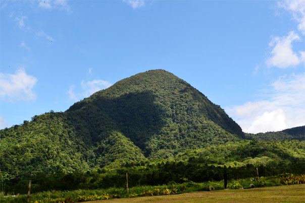 Mount Makawili behind Campuestohan Highland Resort